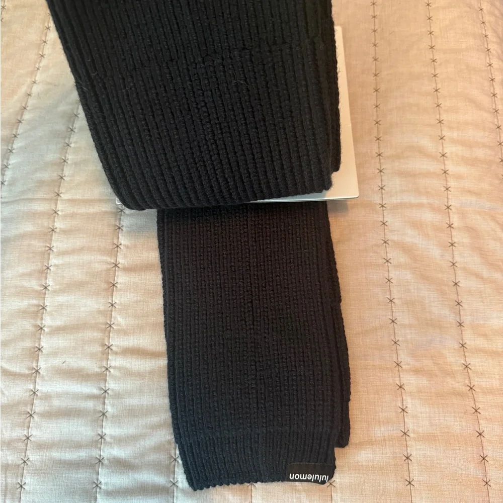 lululemon athletica Black Ribbed Knit Merino Wool-Blend Leg Warmer